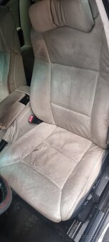 BMW E61 Komfortné sedadlá POŠKODENÉ (individual biela koža) - 3