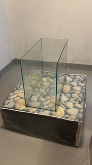 Predám sklenené akvárium 50x25x40cm (DxŠxV) - 3