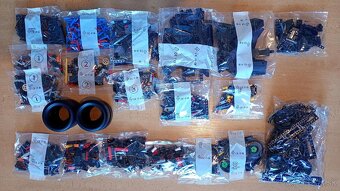 Predam stavebnicu komaptibilnu LEGO Technic 42171 - 3