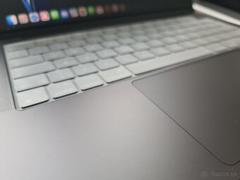 MacBook Pro 14" Apple M4, 521GB - 3
