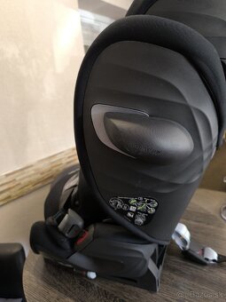 Autosedacka Cybex PALLAS G i-Size Moon Black Plus - 3