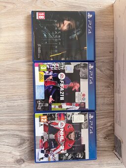 PS4 PRO 1TB - 3