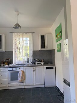 4- izbový rodinný dom v centre Rajky na prenajom. - 3
