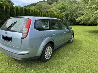 Ford Focus kombi 1,6 benzin - 3