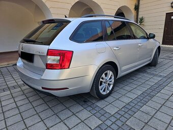 Škoda Octavia Combi 2.0 TDI DSG 4x4 F1 Sport DVD Webasto - 3