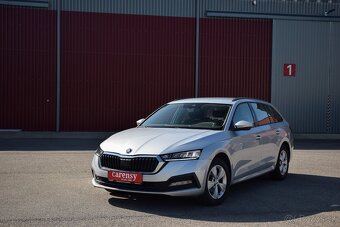 🚘 ŠKODA OCTAVIA COMBI 2.0TDI EXECUTIVE DSG | 1. MAJITEL | O - 3