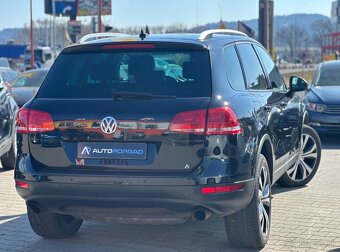 Volkwagen Touareg 3.0 tdi rok výroby 2013 - 3
