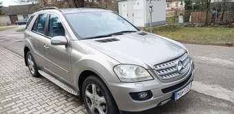 Mercedes-Benz triedy ML 320cdi - 3