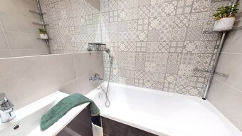 Moderný 3-izbový byt s balkónom a veľkou pivnicou v centre N - 3