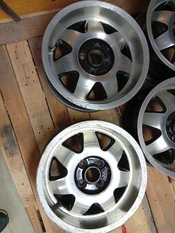 R15 4x100 LIMCE - 3