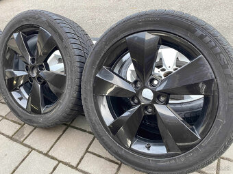 NANUQ   originá škoda alu disky 4x112 225 45 R17 - 3