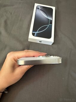 iPhone 16 Pro Max - 3