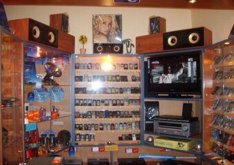 Nábytok do predajne - 3