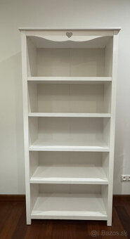 Detská posteľ, komoda, stôl a stolička - 3