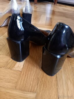 Lodičky a vsuvky veľkosť 39 - 3