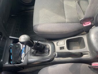 Predám Toyota Rav4 4x4 - 3