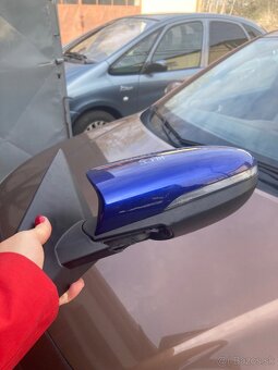 Predám ľavé spätné zrkadlo na Hyundai i20 - 3