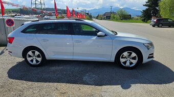 Škoda Superb Combi 2.0 TDI SCR Style - 3