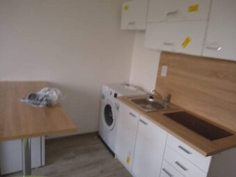 Prenájom garsónky ul.Mládežnícka Banská Bystrica - 3
