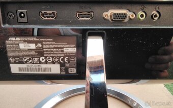Monitor ASUS - 3