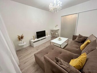VIVAREAL REZERVOVANÉ 2 izbový byt, výmera 40 m2, balkón, - 3