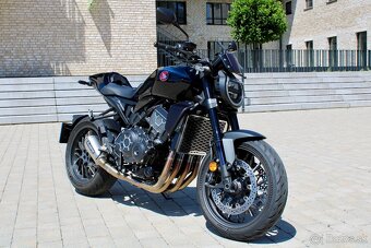 Honda CB1000R Black Edition - 3