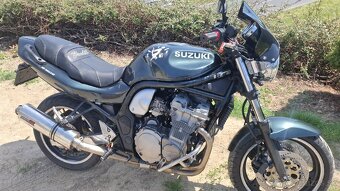 Suzuki Bandit 600 - 3