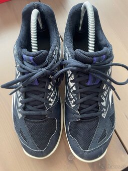 Mizuno halovky - 3