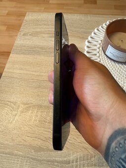 iPhone 15 Black 128GB - 3