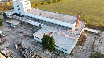 Na predaj: Multifunkčná priemyselná hala v Novom Meste nad V - 3