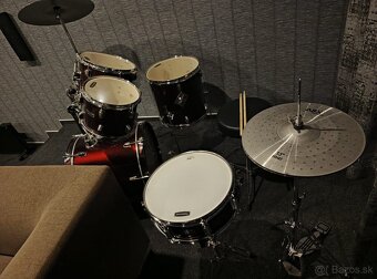 Predám bicie – kompletná súprava (so stoličkou a paličkami) - 3