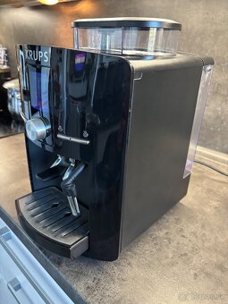 Predám plnoautomatický kávovar Krups - 3