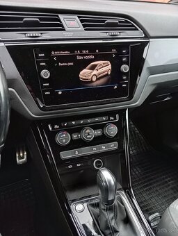VW Touran R-Line, 7 místný DSG - 3