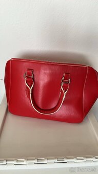 Kabelka červená - 3