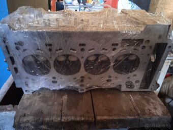 BMW E46 318i N42B20A - 3