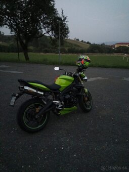 Triumph Street Triple 675 - 3