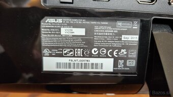 23" ASUS VX239H - 3