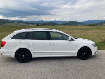SKODA SUPERB Combi 2.0 TDI FULL VYBAVA - 3