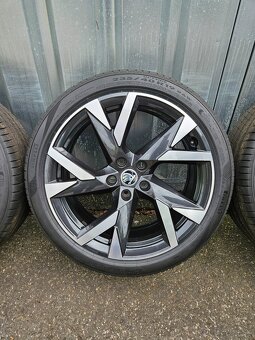 Letní alu kola Aniara 19" Škoda Superb 235/40 R19 - 3
