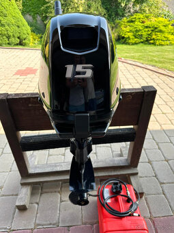 SUZUKI DF 15 AES EFI Závesný lodný motor 15 HP - 3
