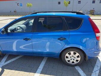 Hyundai i30 CW 1.6 CRDi – 2008 – 2 300 € - 3