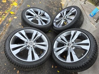 Zimne kolesa Mercedes CLA,Vito,Viano 225/40 r18 - 3