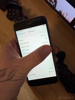 Apple iPhone 6s 64GB Space Grey - 3