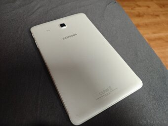 Predam starsi tablet samsung - 3