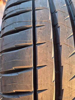 205/40 r18 Michelin Pilot sport 4 - 3