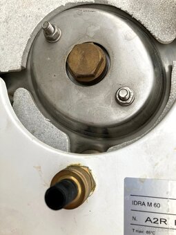 zásobník na TUV - 3