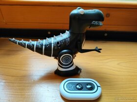 Dinosaurus na diaľkové ovládanie - 3