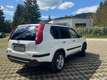 Nissan X-trail T31 - 3