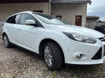 Rozpredam Ford focus 1,6 benzín 110kw - 3