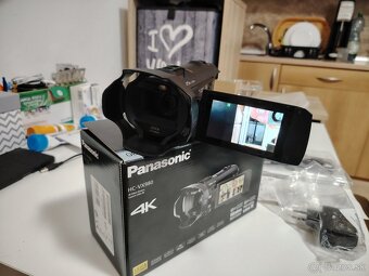 Panasonic 4K HC VX980 - 3